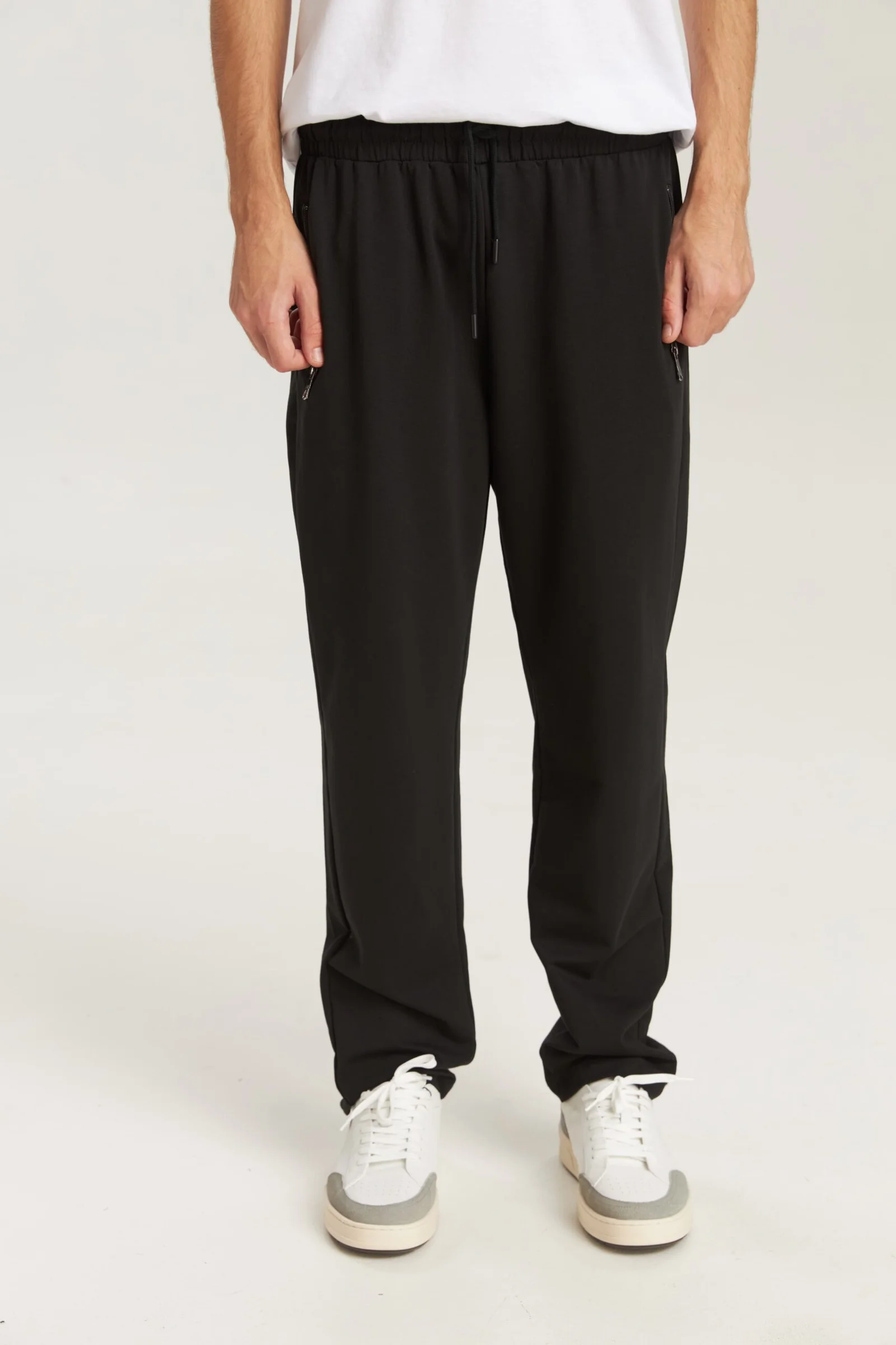 MP8668K_4008_XS7-1-1-scaled